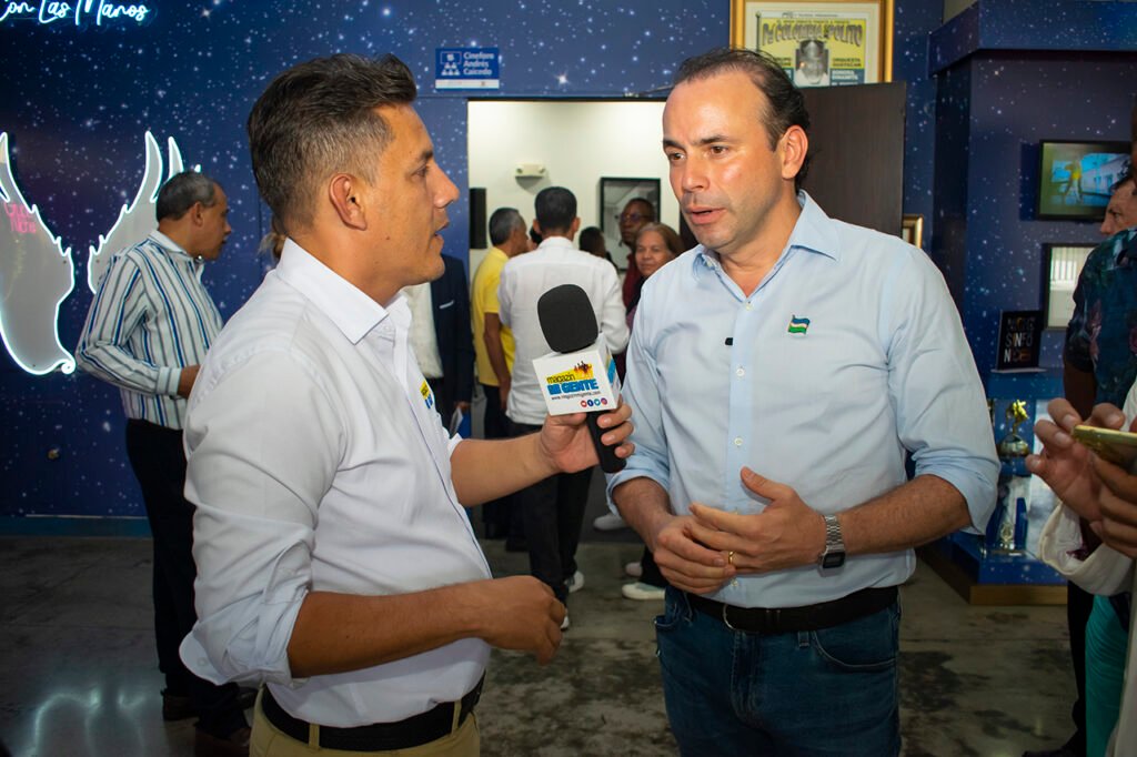 circulo-de-eriodistas-de-cali-conmemoro-el dia-del-periodista-con-un-gran-encuentro-academico-07