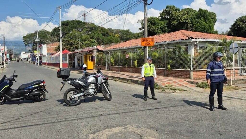 salvemos-vidas-en-la-via-la-campana-que-transforma-la-movilidad-en-el-valle-05