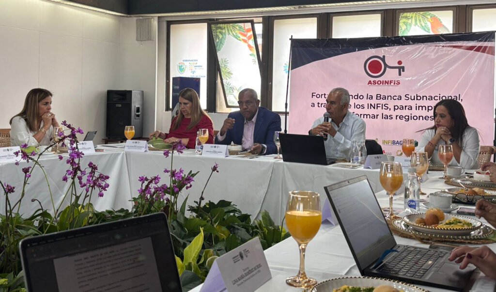 avanza-en-el-congreso-proyecto-de-ley-que-fortalece-a-los-infis-en-colombia-03