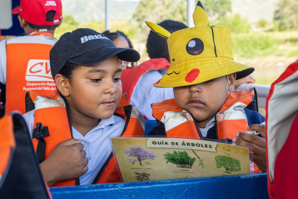 roldanillo-se-conecta-a-traves-del-arte-la-educacion-y-la-navegabilidad-03
