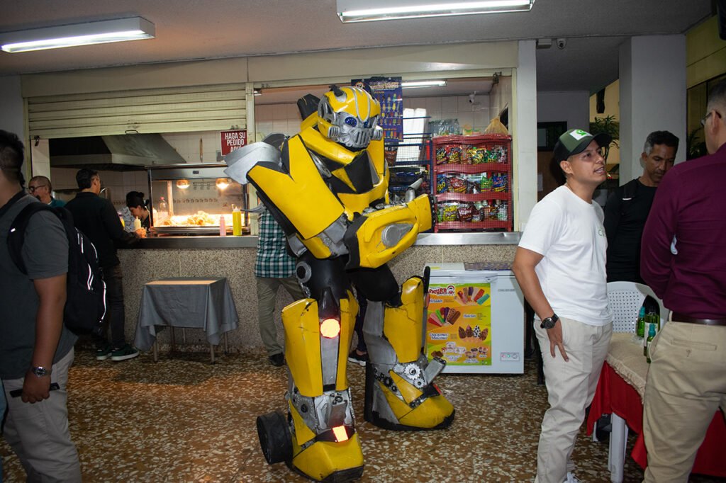 unicuces-realizo-con-exito-el-XXV-encuentro-de-ciencia-y-tecnologia-y-la-XXI-muestra-empresarial-01