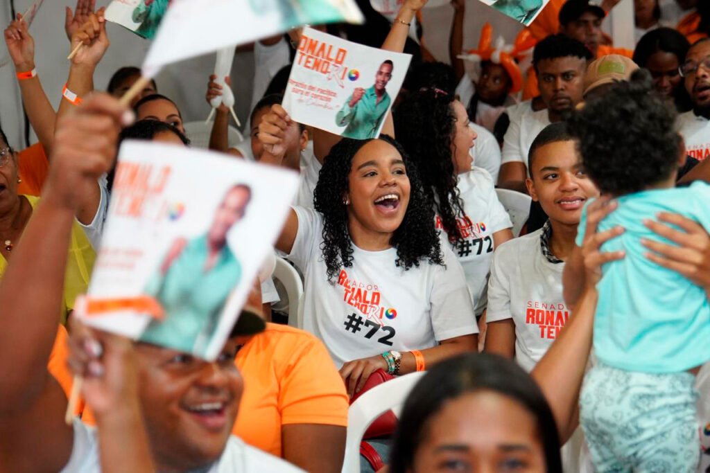 el-pacifico-tendra-una-voz-que-trabaje-por-su-gente-ronald-tenorio-lanza-campana-al-senado-02