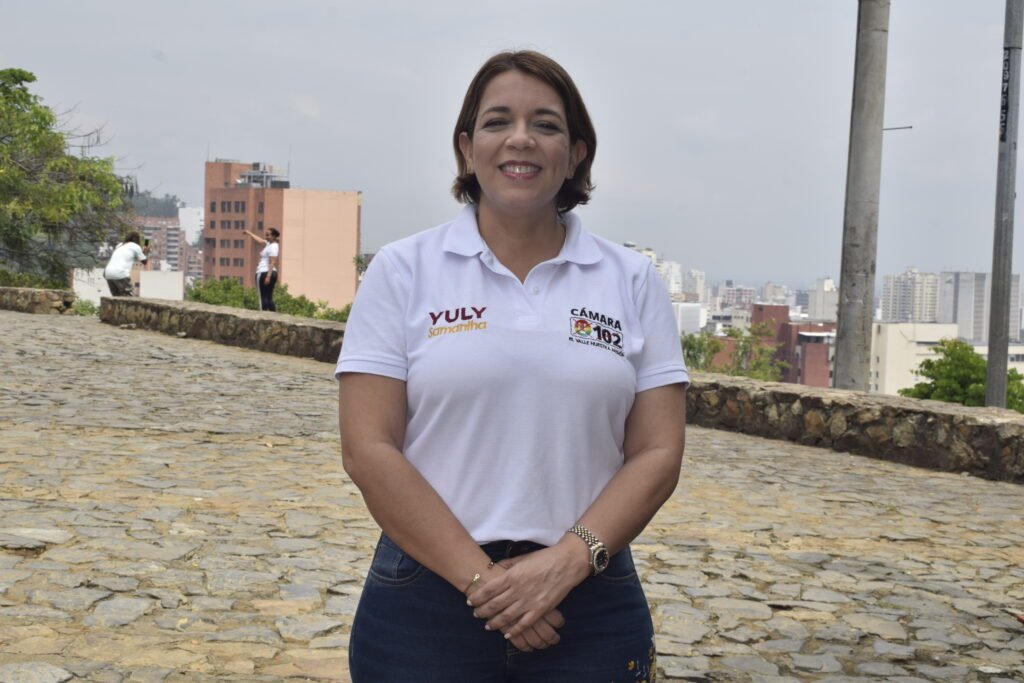 con-mucha-fe-yuli-samantha-espera-representar-al-valle-del-cauca-en-la-camara-de-representantes-04