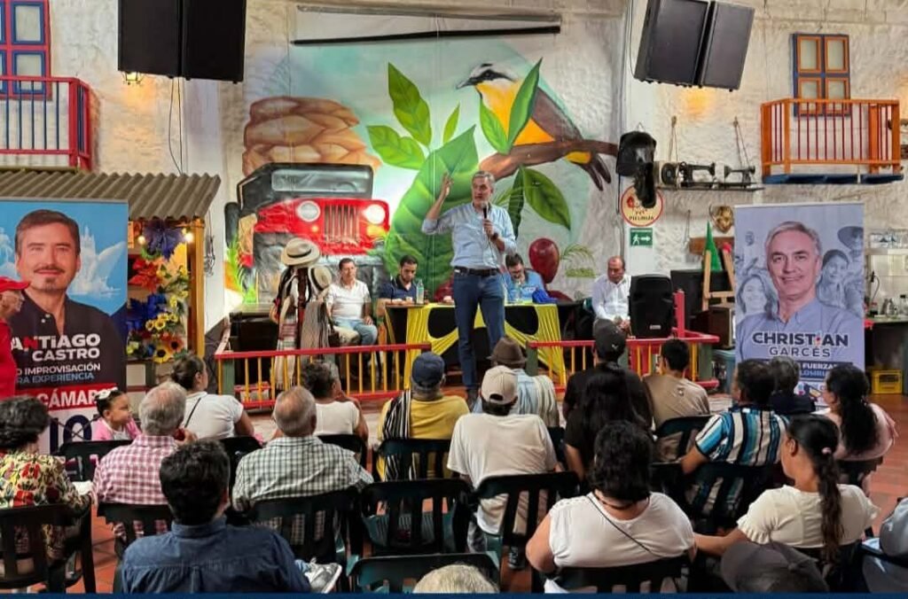 a-26-dias-de-las-elecciones-cristian-garces-expone-sus-propuestas-al-senado-02