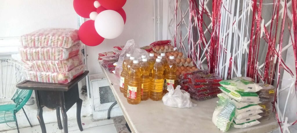 la-bendicion-divina-llego-al-barrio-el-rodeo-en-la-comuna-12-de-cali-02