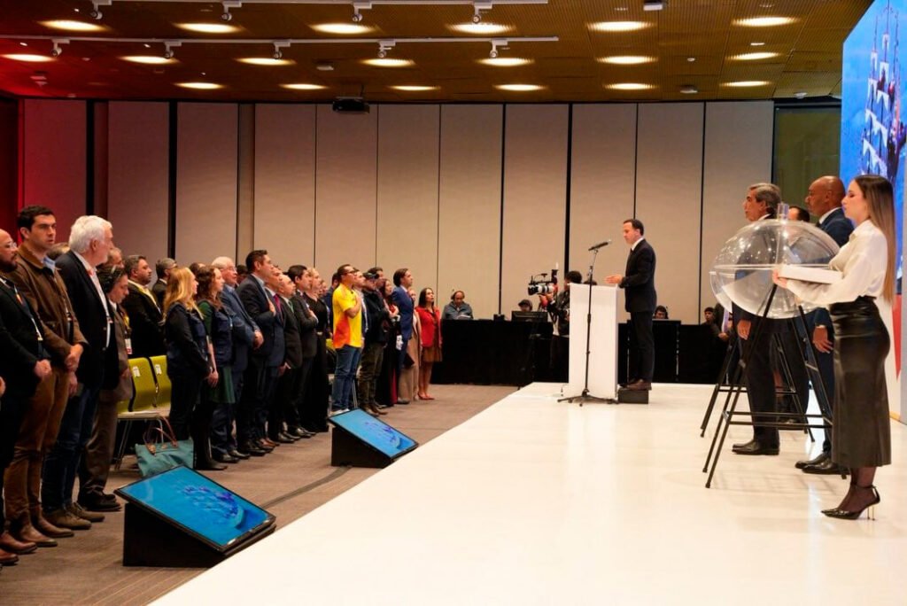 asi-quedo-el-tarjeton-para-la-primera-vuelta-presidencial-en-colombia-03