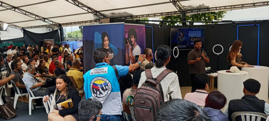 mas-de-mil-medios-alternativos-y-comunitarios-se-reunieron-en-cali-en-jornada-de-capacitacion-nacional-03