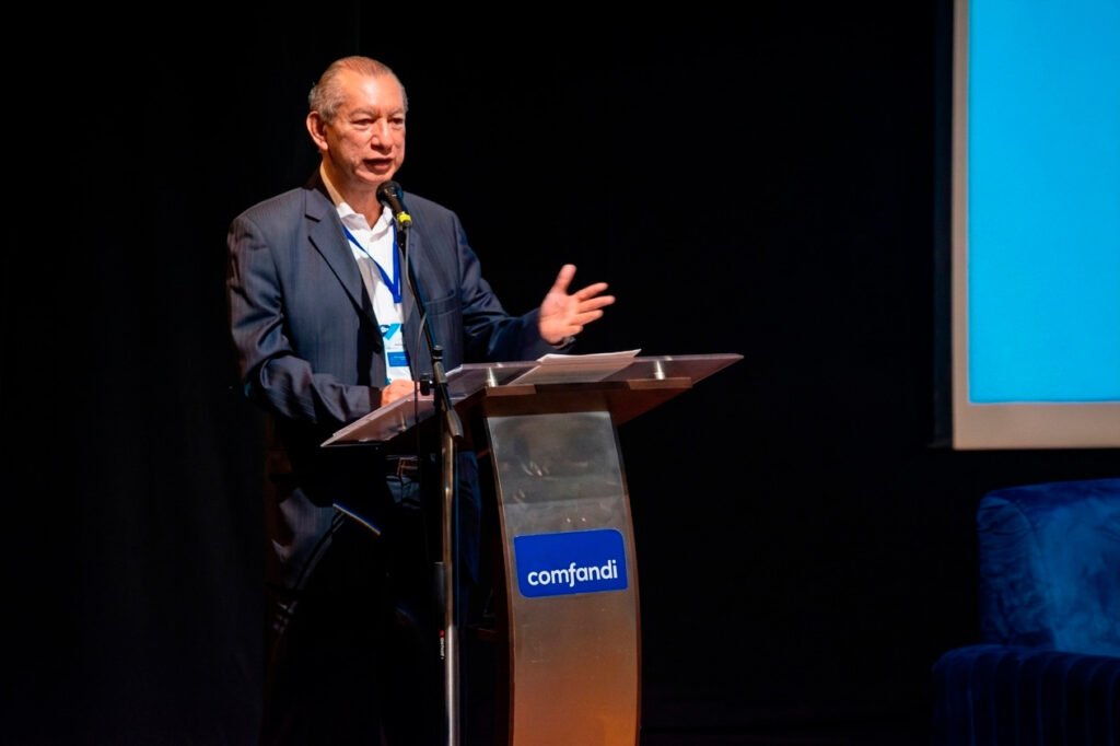con-total-exito-fue-instalado-el-III-encuentro-mipymes-multisectorial-2026-04