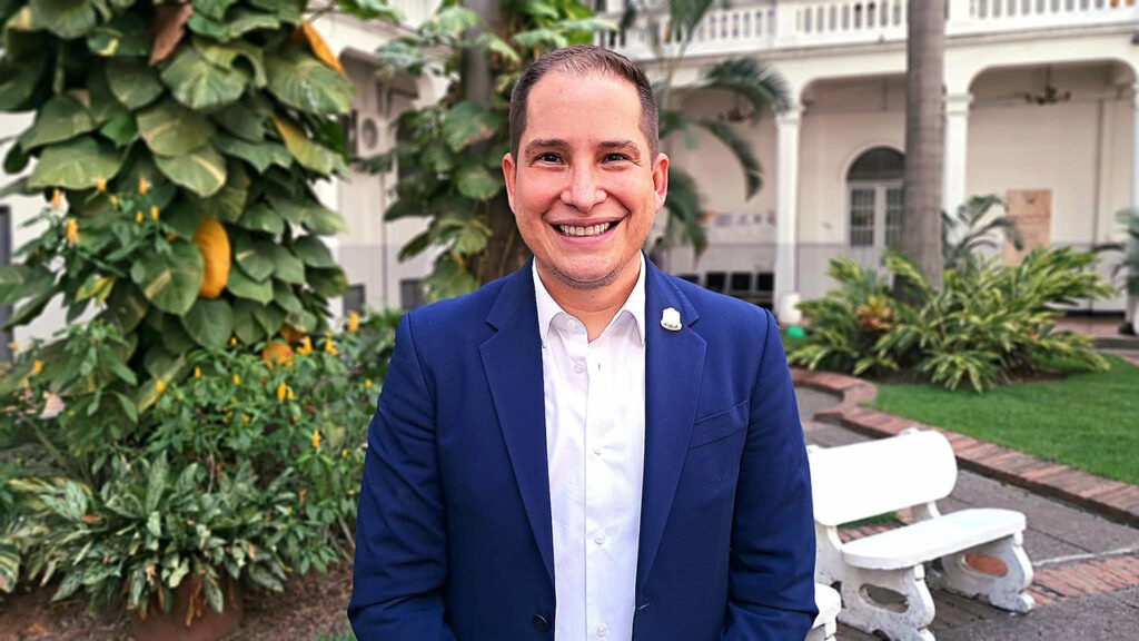 daniel-hoyos-presento-balance-del-primer-periodo-de-sesiones-ordinarias-en-la-asamblea-del-valle-02