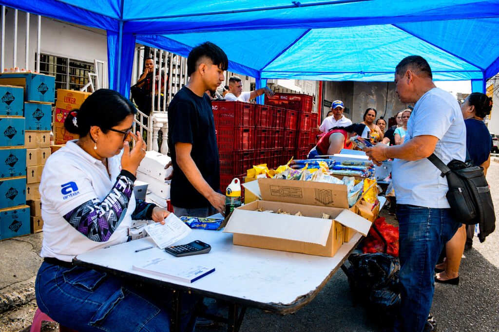 la-fundacion-social-mi-gente-y-el-banco-de-alimentos-de-cali-continuan-combatiendo-el-hambre-con-mercados-solidarios-03