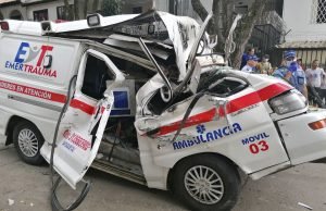 Llamado a respetar las normas de transito hace Movilidad al gremio de ambulancias llamado-a-respetar-las-normas-de-transito-hace-movilidad-al-gremio-de-ambulancias-02