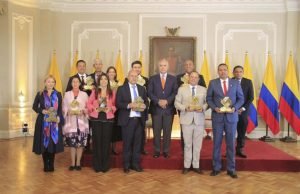El gerente de INFIVALLE recibió premio nacional alta gerencia el-gerente-de-infivalle-recibio-premio-nacional-alta-gerencia-01
