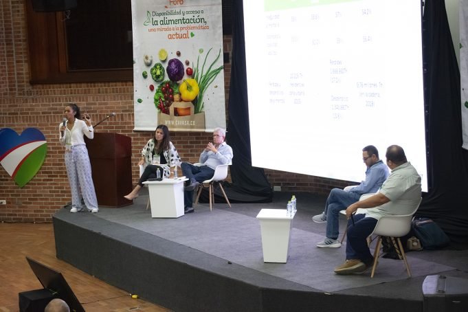 CAVASA organizó el Segundo Foro de Alimentos y su Cadena Productiva cavasa-organizo-el-segundo-foro-de-alimentos-y-su-cadena-productiva-02