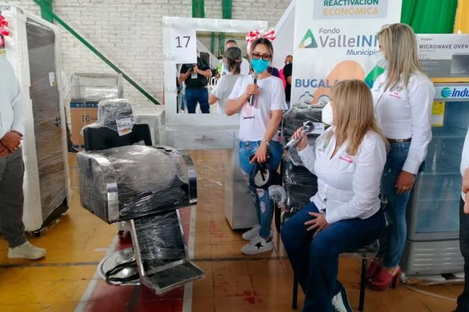 Eres emprendedor, conoce los detalles y fortalezas de las convocatorias Valle IIN con enfoque diferencial eres-emprendedor-conoce-los-detalles-y-fortalezas-de-las-convocatorias-valle-inn-con-enfoque-diferencial-01