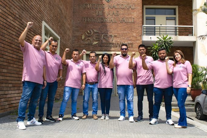 Gobierno del Valle y trabajadores de ERT logran acuerdo para avanzar en proceso de reestructuración de la empresa gobierno-del-valle-y-trabajadores-de-ert-logran-acuerdo-para-avanzar-en-proceso-de-reestructuracion-de-la-empresa-01