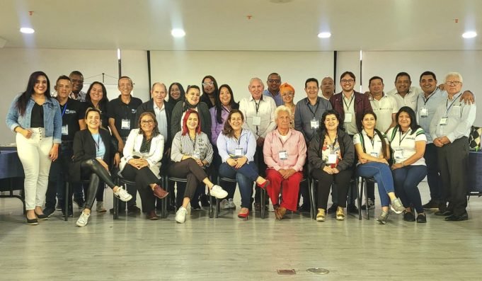 En asamblea general, fue elegido el nuevo presidente de Fecolper en-asamblea-general-fue-elegido-el-nuevo-presidente-de-fecolper-01