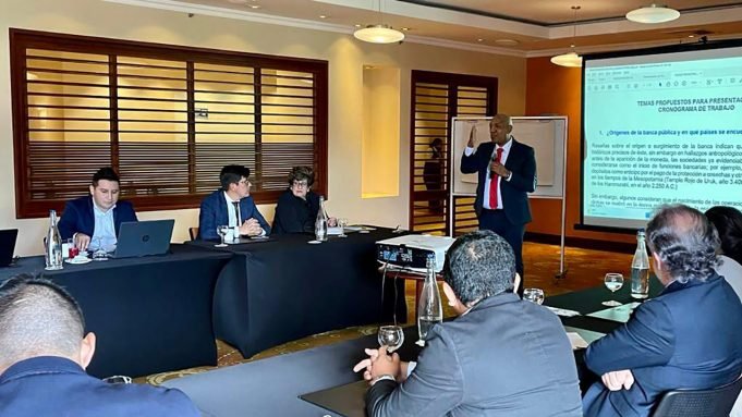 INFIVALLE, la banca pública de fomento de la región infivalle-la-banca-publica-de-fomento-de-la-region-01