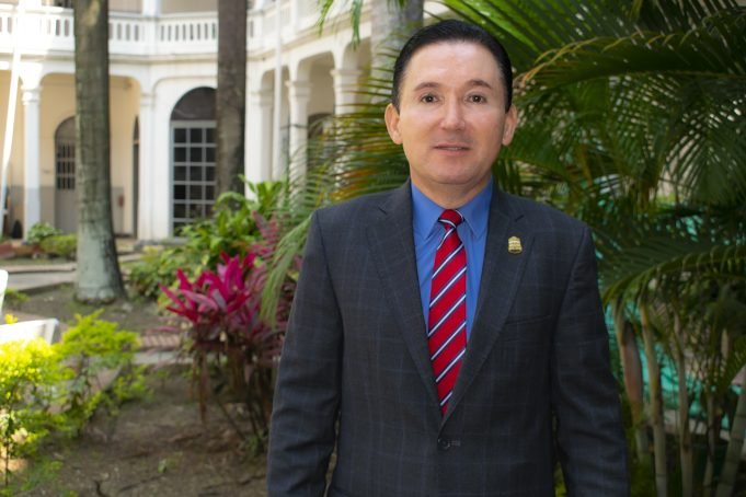 Diputado del Valle, pide al Presidente Gustavo Petro rectificar su política de vivienda diputado-del-valle-pide-al-presidente-gustavo-petro-rectificar-su-politica-de-vivienda-01