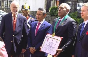 Gerente de INFIVALLE y Presidente de ASOINFIS, Giovanny Ramírez Cabrera, recibe reconocimiento por su labor ambiental y social. gerente-de-infivalle-y-presidente -de-asoinfis-giovanny-ramirez-cabrera-recibe-reconocimiento-por-su-labor-ambiental-y-social-01