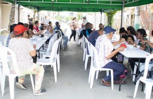 Más de 600 personas se benefician del comedor comunitario, Rodeo Sin Hambre mas-de-2-mil-personas-se-benefician-del-comedor-comunitario-rodeo-sin-hambre-03