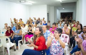Madres de la comuna 8 celebraron su día con «lo social es primero» madres-de-la-comuna-8-celebraron-su-dia-con-lo-social-es-primero-06