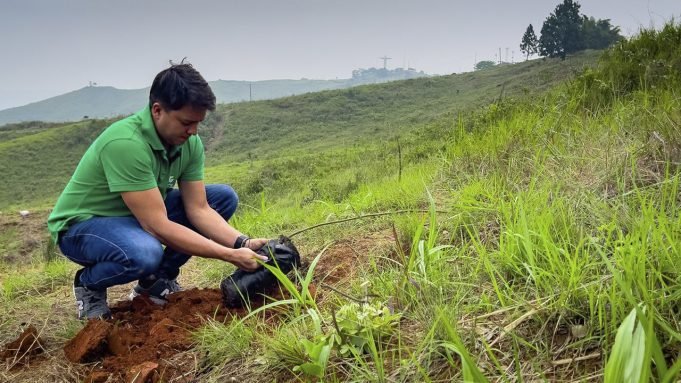 Un joven conectado con la naturaleza de los vallecaucanos un-joven-conectado-con-la-naturaleza-de-los-vallecaucanos-01