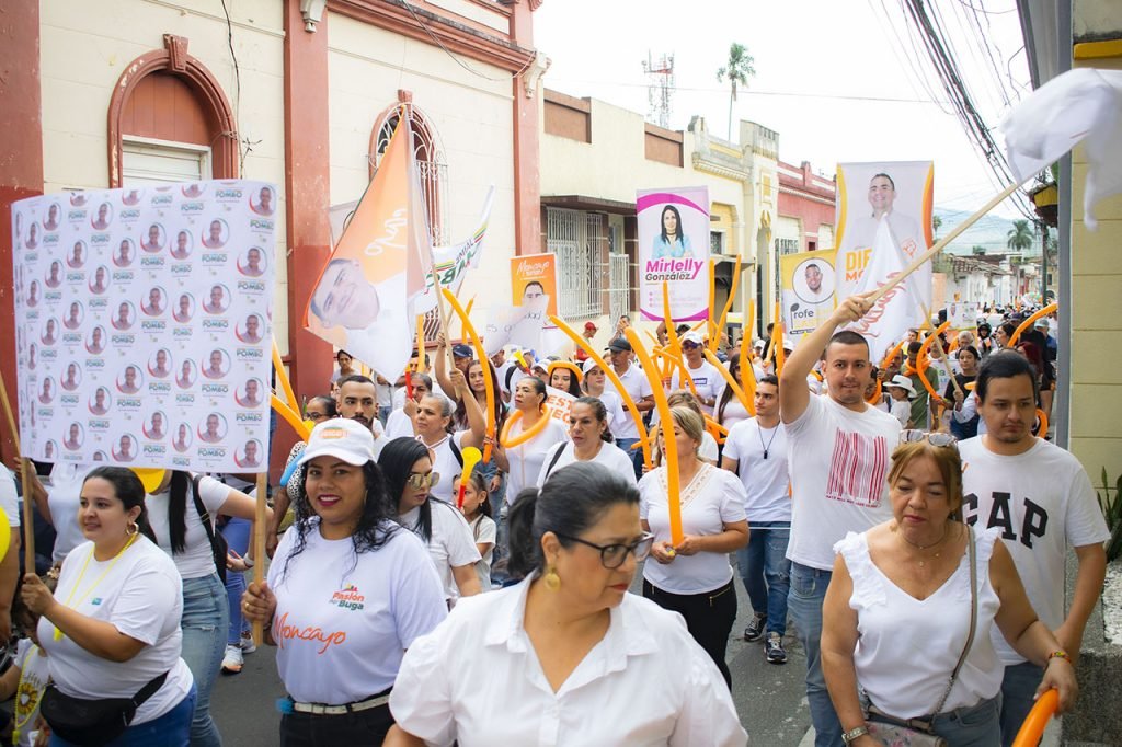 historica-jornada-de-Pasion-por-buga-08