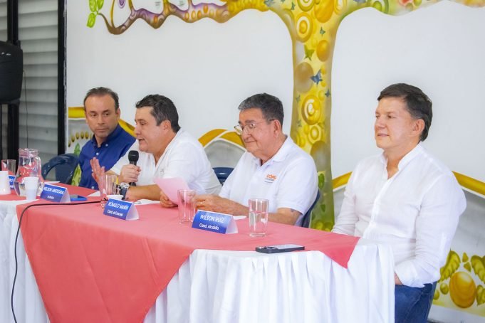 Aritex, escenario del conversatorio empresarial con candidatos de elección popular aritex-escenario-del-conversatorio-empresarial-con-candidatos-de-eleccion-popular-02