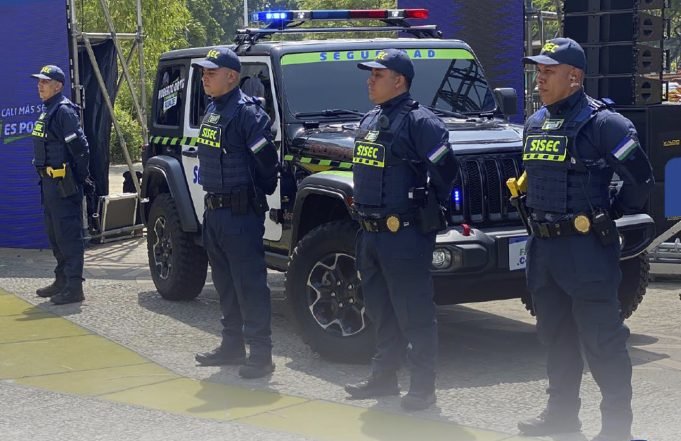 Candidato a la Alcaldía de Cali, presentó el Sistema Integrado de Seguridad Ciudadana candidato-a-la-alcaldia-de-cali-presento-el-sistema-integrado-de-seguridad-ciudadana-02