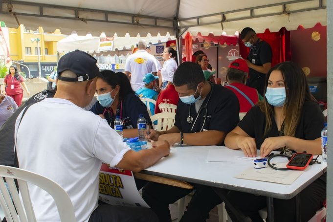 La Lotería del Valle cumplió 92 años haciendo millonarios a los colombianos la-loteria-del-valle-cumplio-92-años-haciendo-millonarios-a-los-colombianos-02