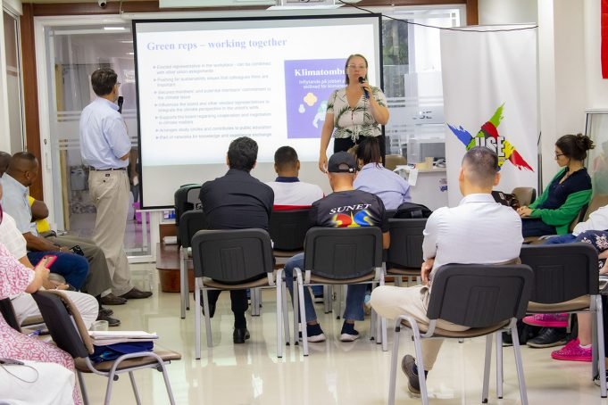 La USE participa en el taller internacional de servicios públicos la-use-participa-en-el-taller-internacional-de-servicios-publicos-03