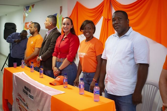 Fuerza Ciudadana y partido Ecologistas se unieron a Liss Burgos fuerza-ciudadana-y-partido-ecologistas-se-unieron-a-liss-burgos-02