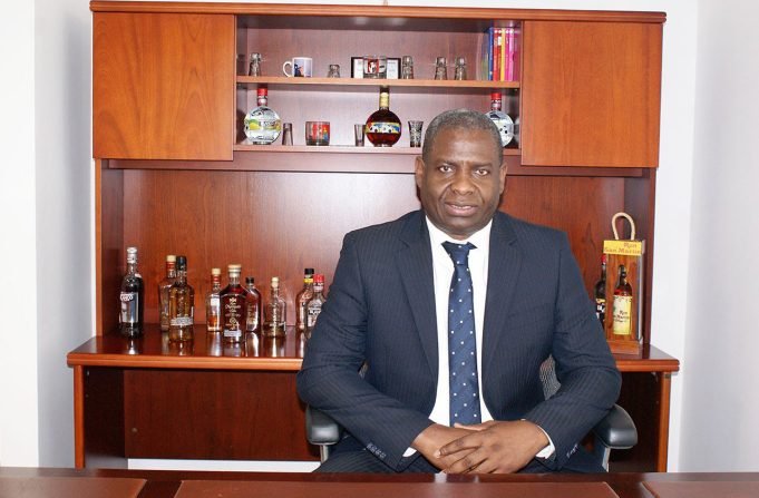 José Moreno Barco fue ratificado en la gerencia de la Industria de Licores del Valle jose-moreno-barco-fue-ratificado-en-la-gerencia-de-la-industria-de-licores-del-valle-01