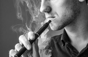 Aprobada la ley que regula los cigarrillos electrónicos y los vapeadores en Colombia, autoría de Norma Hurtado Sánchez aprobada-la-ley-que-regula-los-cigarrillos-electronicos-y-los-vapeadores-en-colombia-autoria-de-norma-hurtado-sanchez-02