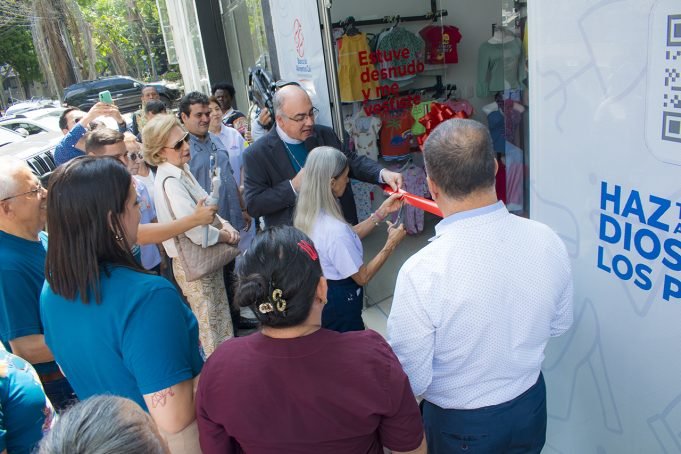 El Banco de Alimentos de Cali, inauguró el vestier de Dios el-banco-de-alimentos-de-cali-inauguro-el-vestier-de-dios-01