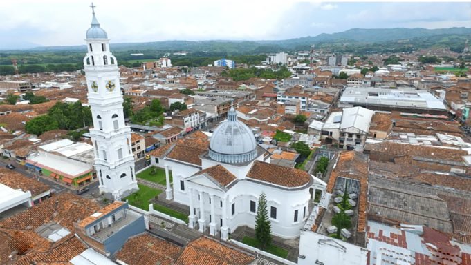 La Semana Santa se vive desde el sol más alegre de Colombia la-semana-santa-se-vive-desde-el-sol-mas-alegre-de-colombia-02