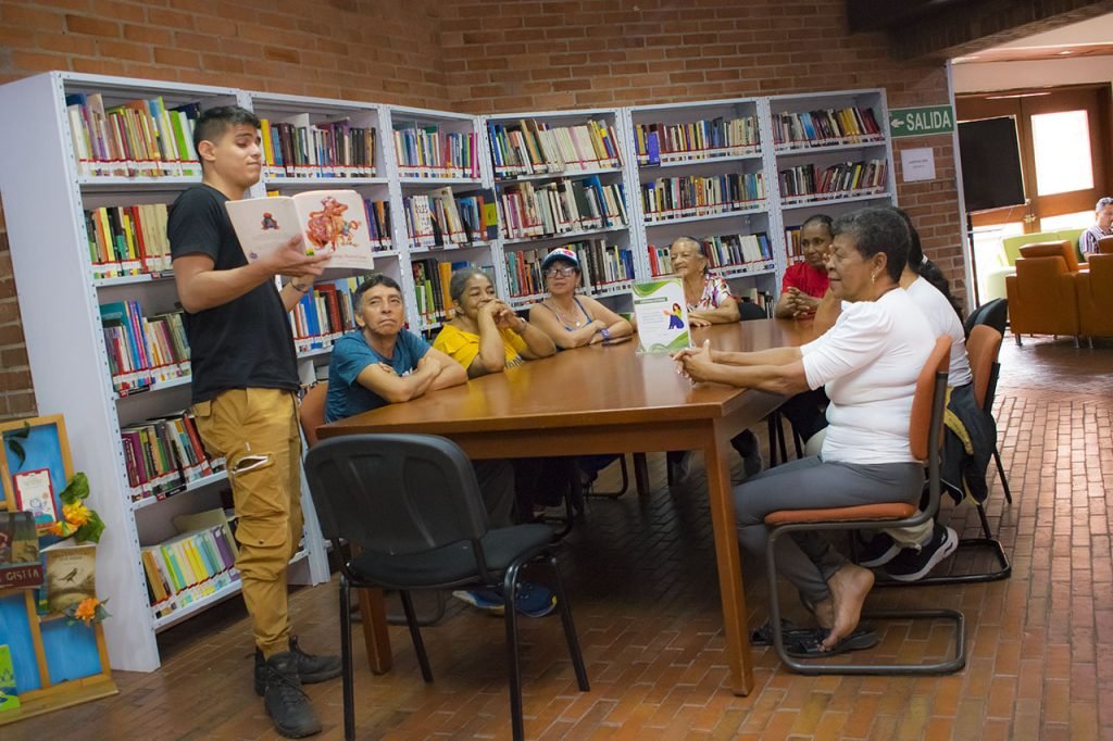 la-fundacion-cultural-parte-de-ti-y-la-fundacion-social-mi=gente-celebraron-el-dia-del-niño-06