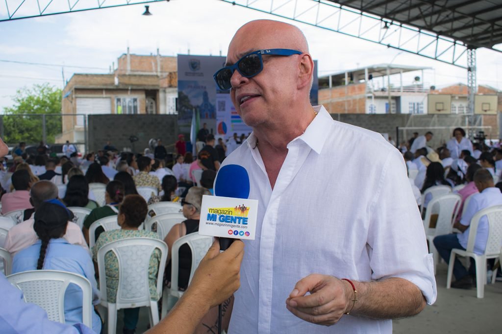 un-30%-mas-de-visitantes-presenta-la-biblioteca-departamental-en-estos-primeros-seis-meses-05