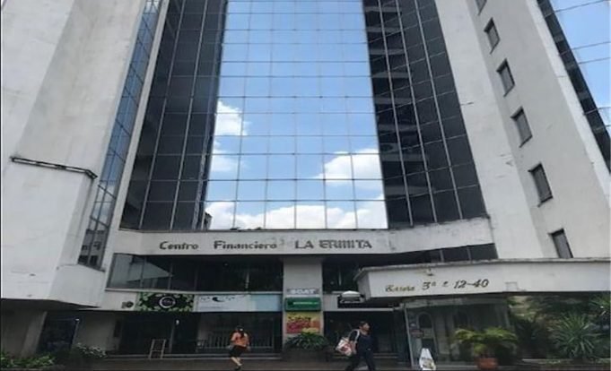 Director Regional de la SAE, visitó la comuna 12 de Cali director-regional-de-la-sae-visito-la-comuna-12-de-cali-03