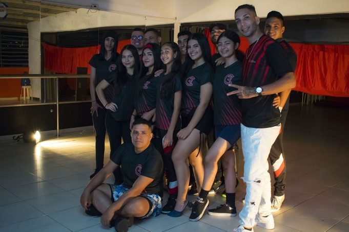 Estudiantes y bailarines promueven la paz, la memoria histórica y la reconciliación. estudiantes-y-bailarines-promueven-la-paz-la-memoria-historica-y-la-reconciliacion-03