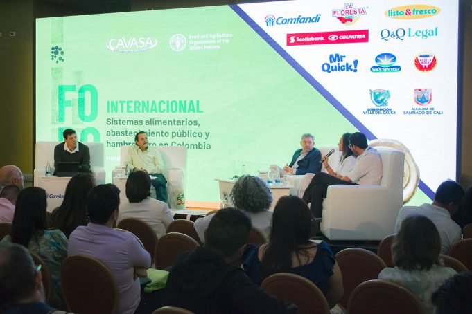Cavasa realizó el Foro Internacional de Sistemas Agroalimentarios cavasa-realizo-el-foro-internacional-de-sistemas-agroalimentarios-01