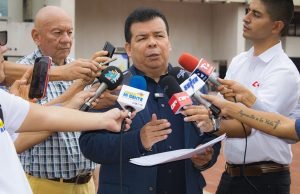 Concejal Roberto Ortiz denuncia que más de mil predios en Cali estarían involucrados en el robo de energía concejal-roberto-ortiz-denuncia-que-mas-de-mil-predios-en-cali-estarian-involucrados-en-el-robo-de-energia-01