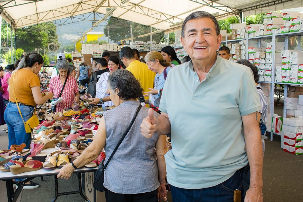 hasta-el-01-de-septiembre-estara-la-carpa-del-festival-del-calzado-romulo-en-acopi-yumbo-03