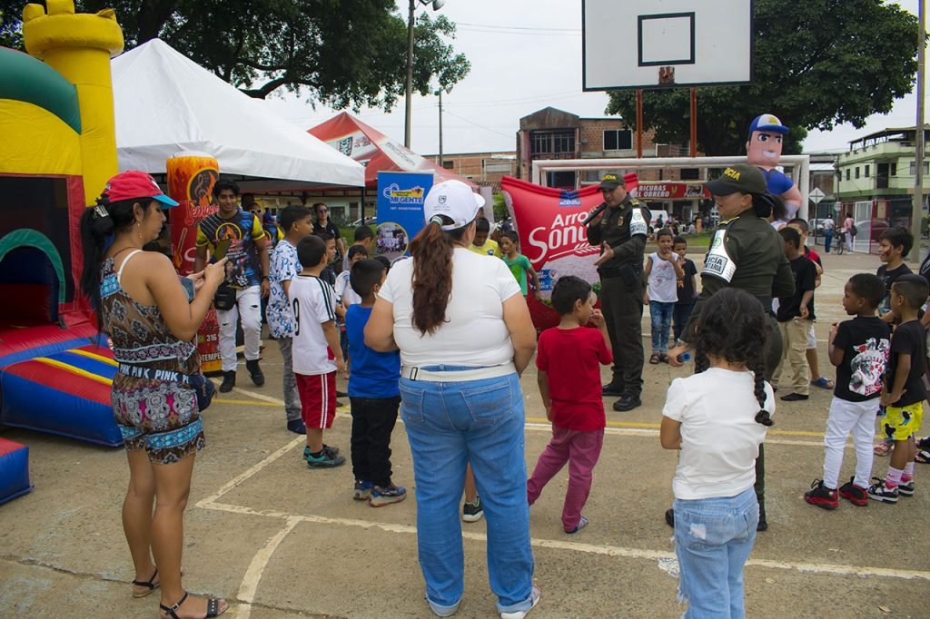 jornada-de-literatura-infantil-y-recreacion-en-el-parque-obrero-un-exito-para-la-comunidad-06