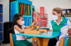 Madres comunitarias serán reconocidas como trabajadoras del Estado. ICBF madres-comunitarias-seran-reconocidas-como-trabajadoras-del-estado-por-el-icbf-02