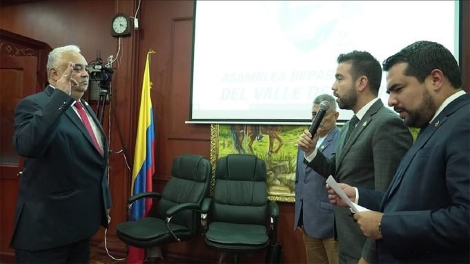 Asamblea del Valle eligió su nueva mesa directiva para el año 2025 asamblea-del-valle-eligio-su-nueva-mesa-directiva-para-el-ano-2025-02