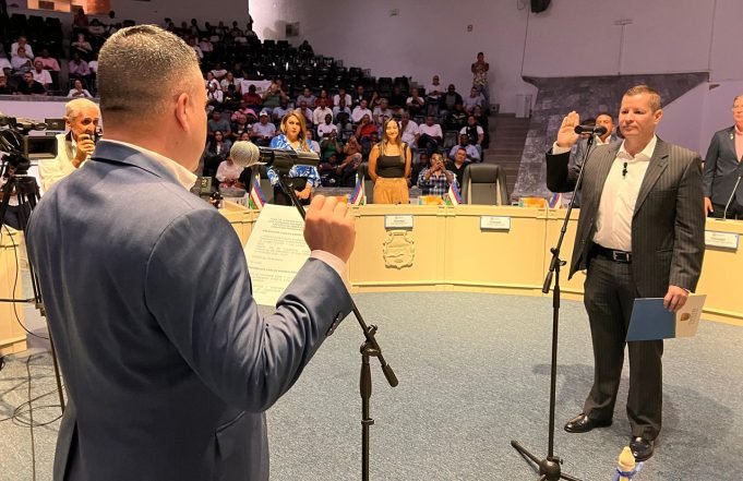 La Colombia Humana tiene nuevo concejal en la ciudad de Cali la-colombia-humana-tiene-nuevo-concejal-en-la-ciudad-de-cali-01