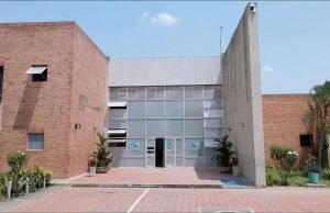 La gerente del Hospital Isaías Duarte Cancino, recibió la Orquídea de Oro en la Asamblea del Valle la-gerente-del-hospital-isaias-duarte-cancino-recibio-la-orquidea-de-oro-en-la-asamblea-del-valle-03