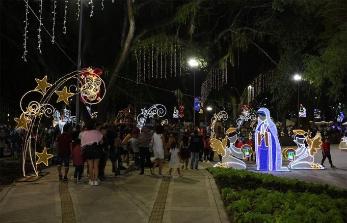 La Gobernación del Valle, entregó la remodelación del Parque la Isleta en Cartago la-gobernacion-del-valle-entrego-la-remodelacion-del-parque-la-isleta-en-cartago-01