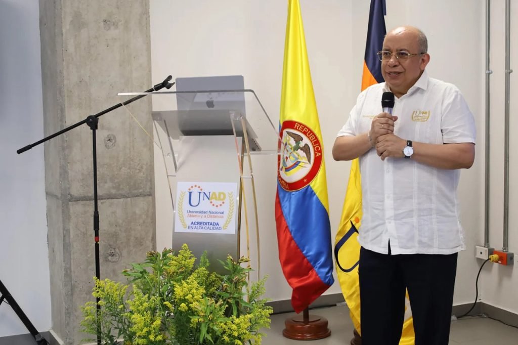 la-unad-inauguro-el-primer-centro-de-innovacion-y-productividad-en-la-ciudad-de-cali-02